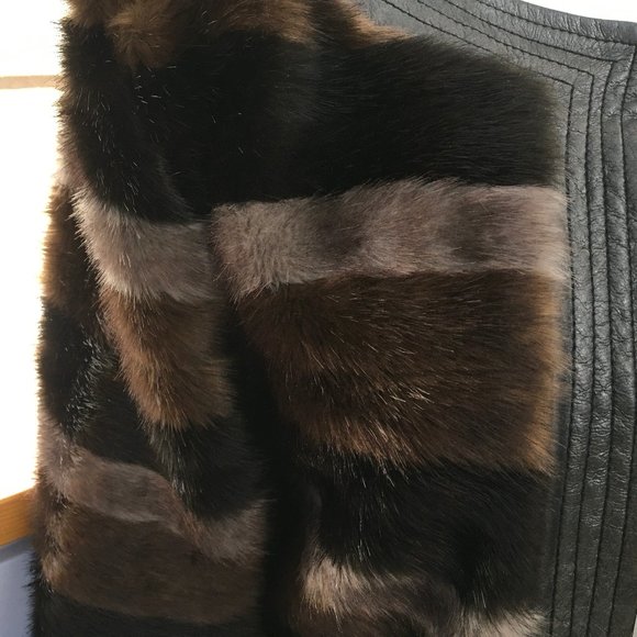 Nana Nucci Striped Faux Fur Jacket Size 2 - Picture 2 of 10